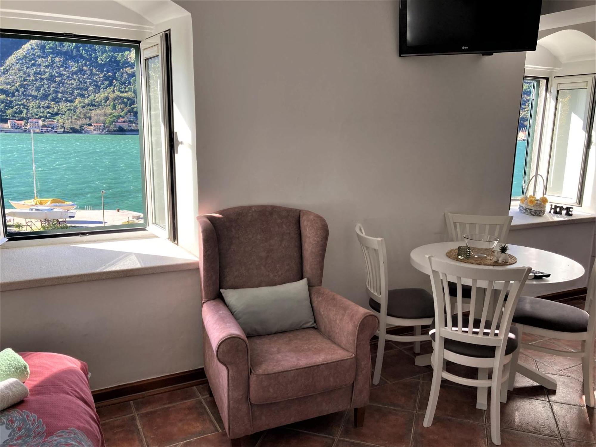 Villa Kamena Kotor Extérieur photo